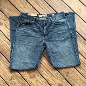 SOLD 
Ariat | M4 Legacy Jeans